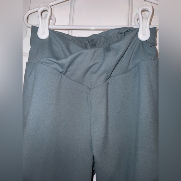 Zara Girls Leggings smooth on top part, texture on bottom, blue/gray?, size 9-10 - Picture 3 of 14